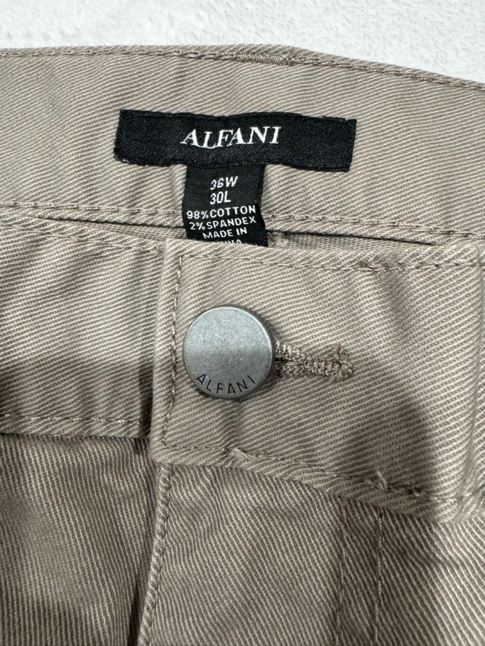 NWT - Alfani Men's Casual Straight-Leg‎ Pants in Khaki - 36x30